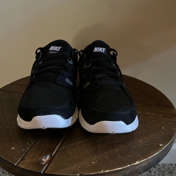 Women’s Nike Free Run2 - Picture 3 of 8